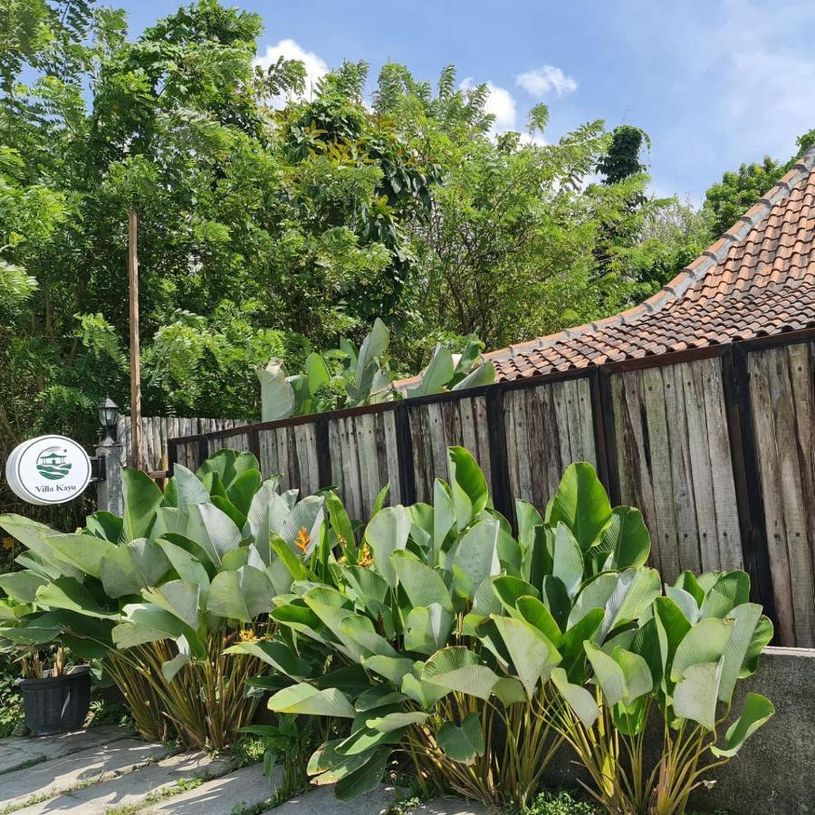 Villa Kayu Yogyakarta Exterior photo
