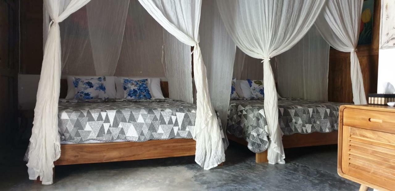 Villa Kayu Yogyakarta Exterior photo